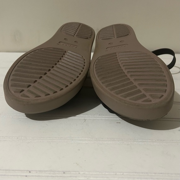 Crocs Women's Shoes 10 Brooklyn Ankle Strap Wedges Sandal Black Mushroom Casual - Picture 9 of 11